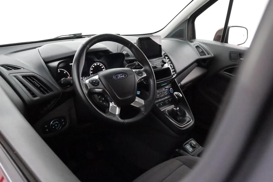 Ford Grand Tourneo Connect vaihtoauto
