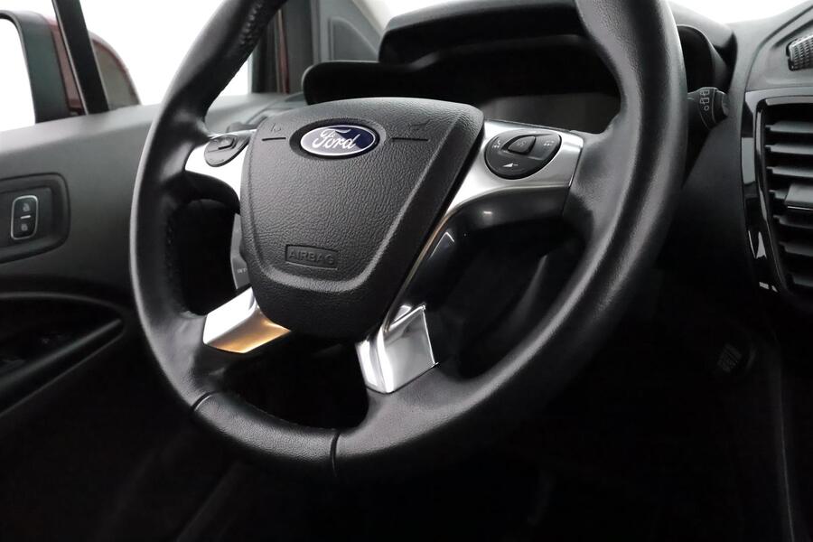 Ford Grand Tourneo Connect vaihtoauto