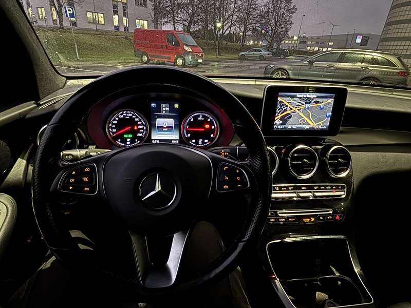 Mercedes-Benz GLC vaihtoauto