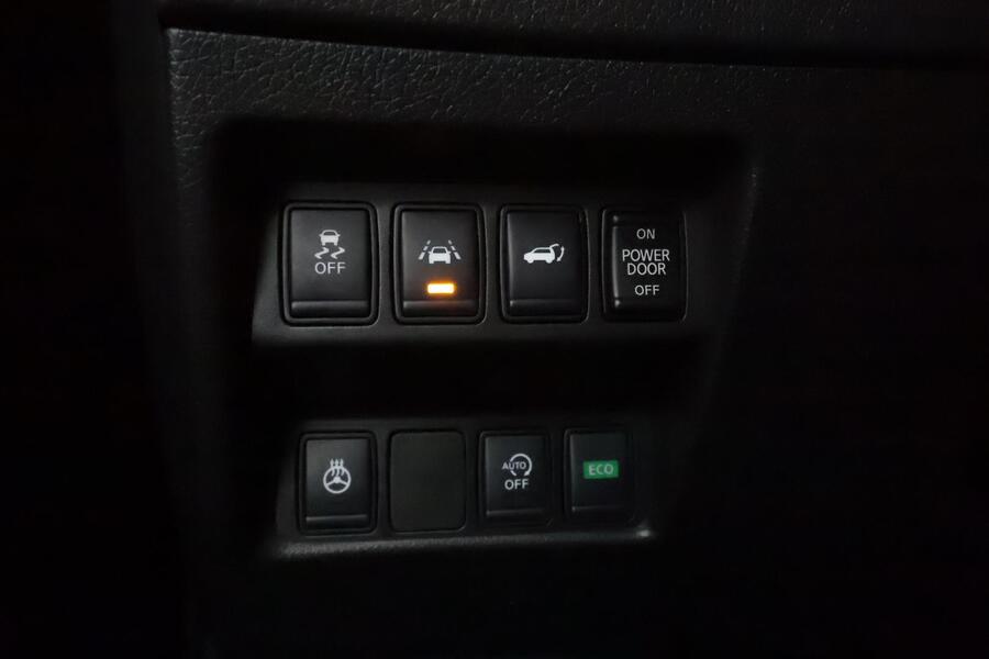 Nissan X-Trail vaihtoauto