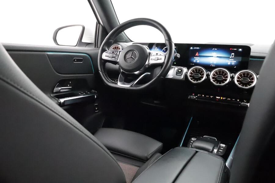 Mercedes-Benz EQB vaihtoauto