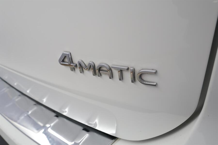 Mercedes-Benz EQB vaihtoauto