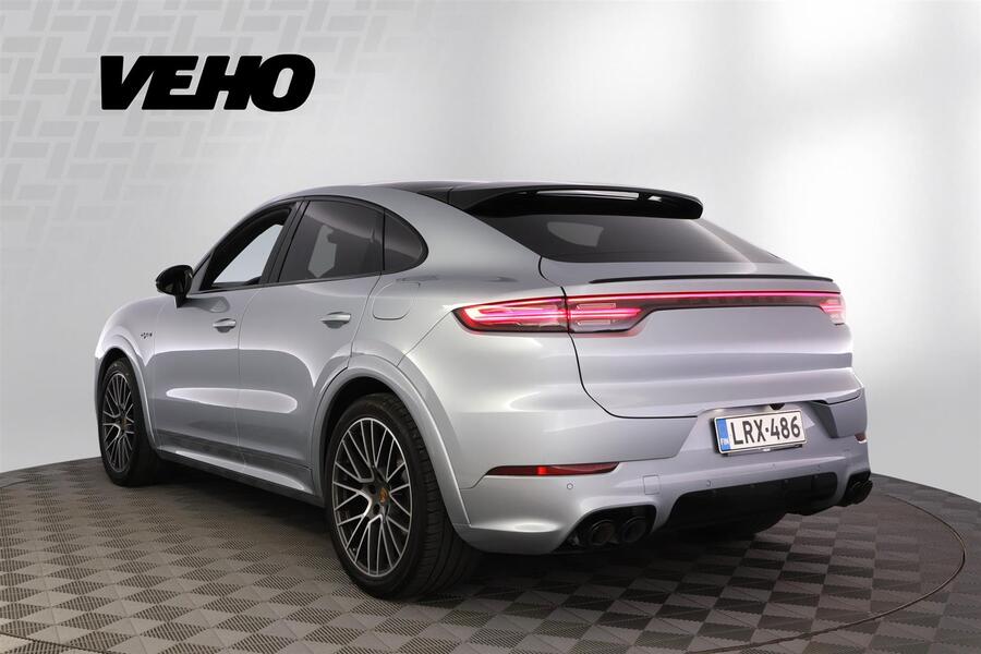 Porsche Cayenne vaihtoauto