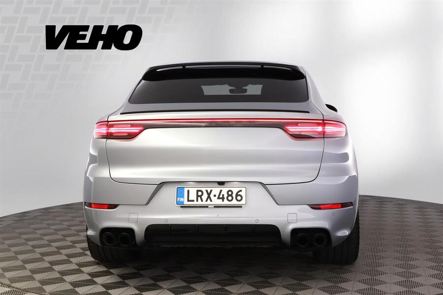 Porsche Cayenne vaihtoauto