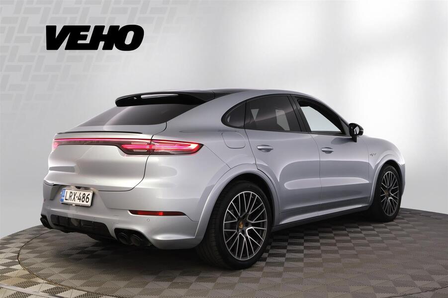 Porsche Cayenne vaihtoauto