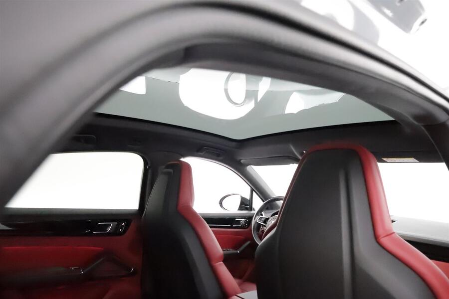 Porsche Cayenne vaihtoauto