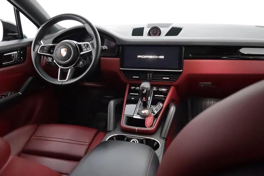 Porsche Cayenne vaihtoauto