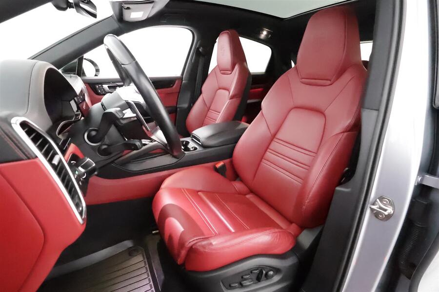 Porsche Cayenne vaihtoauto