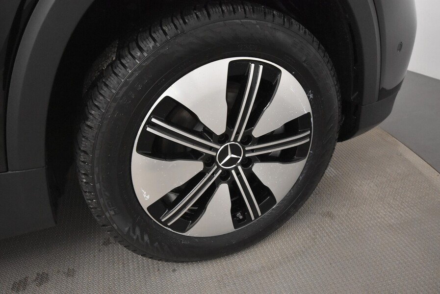 Mercedes-Benz EQB vaihtoauto
