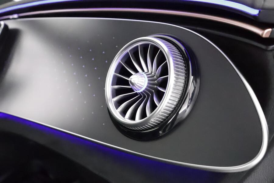 Mercedes-Benz EQE vaihtoauto