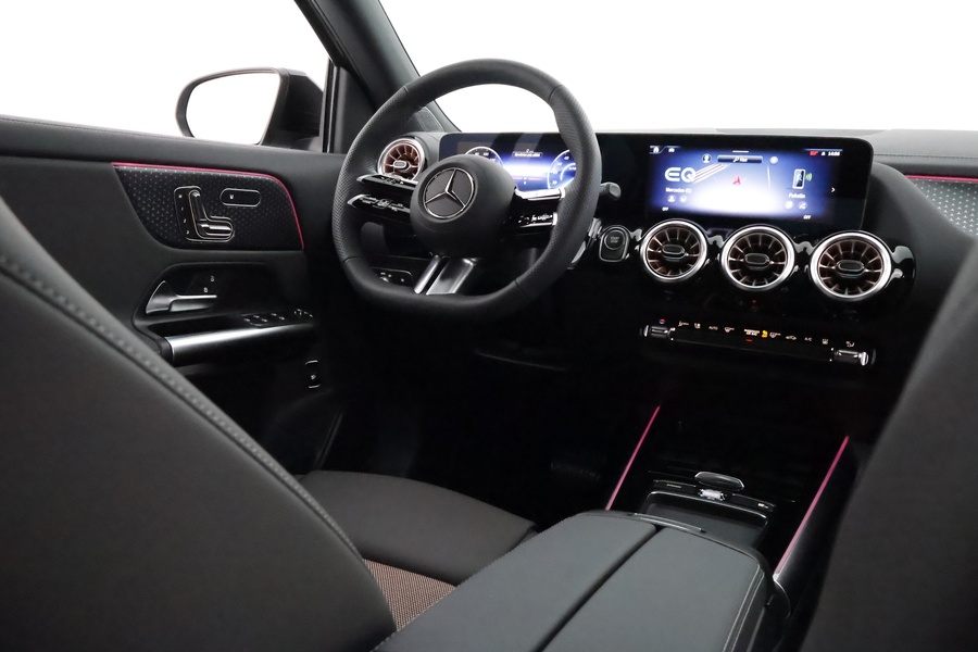 Mercedes-Benz EQA vaihtoauto