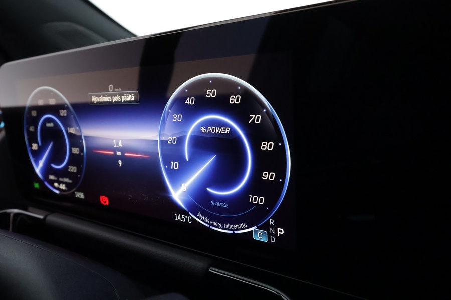 Mercedes-Benz EQA vaihtoauto