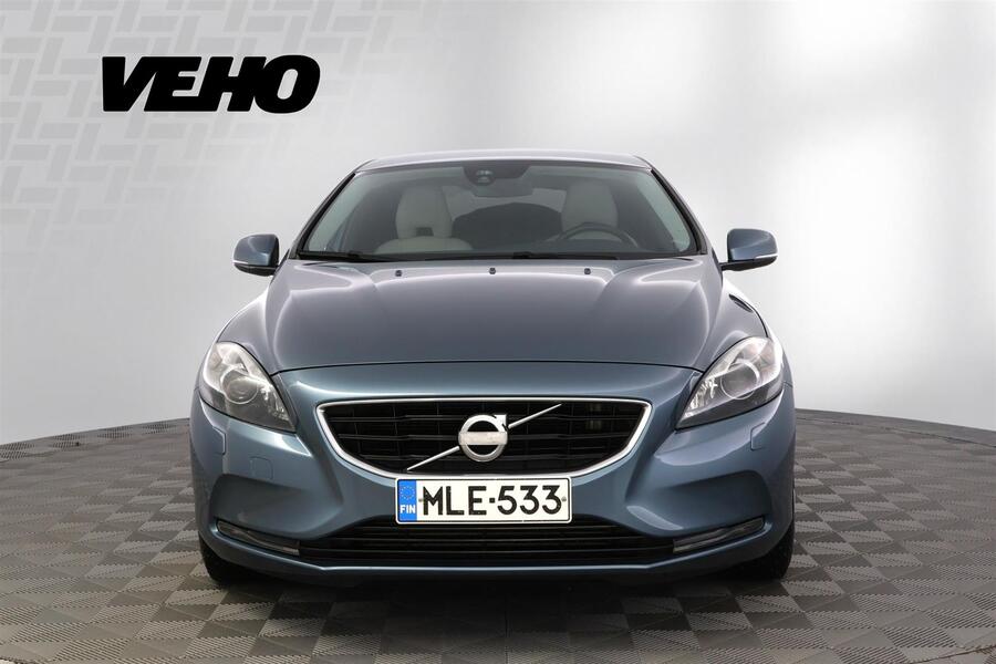 Volvo V40 vaihtoauto