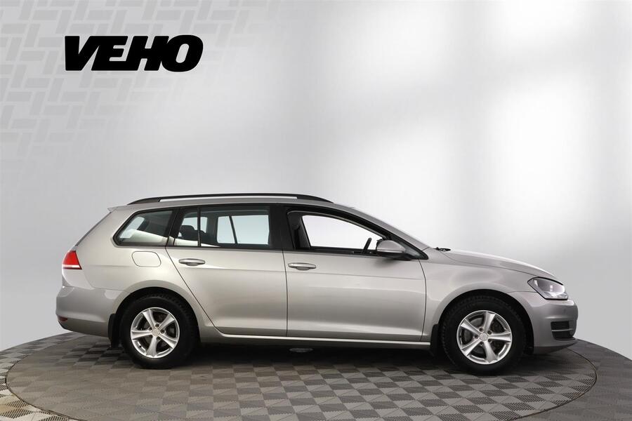 Volkswagen Golf vaihtoauto