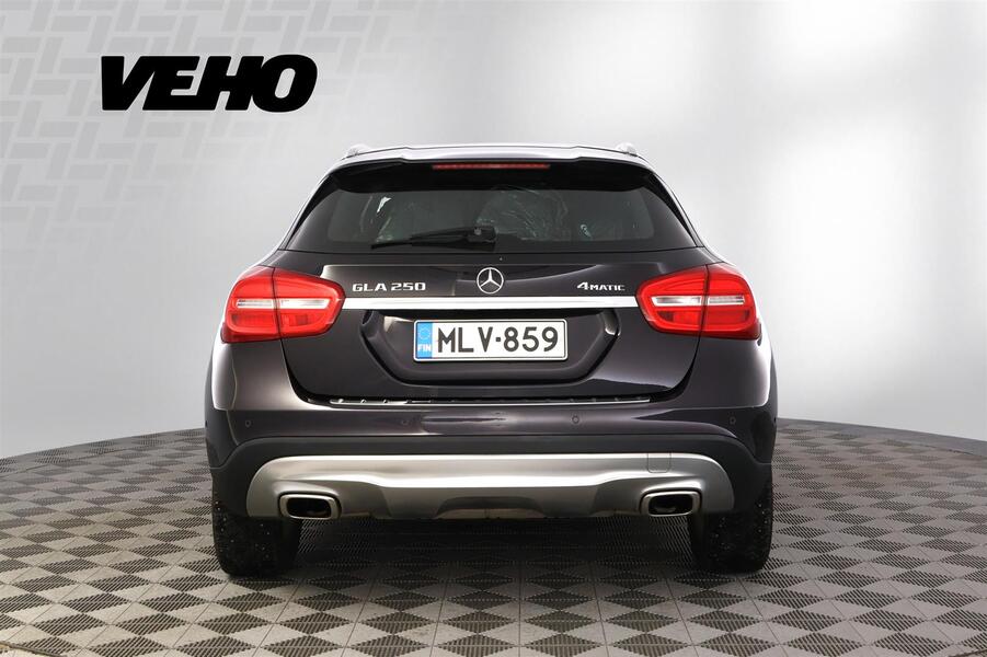 Mercedes-Benz GLA vaihtoauto