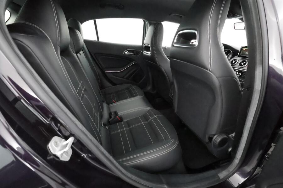 Mercedes-Benz GLA vaihtoauto