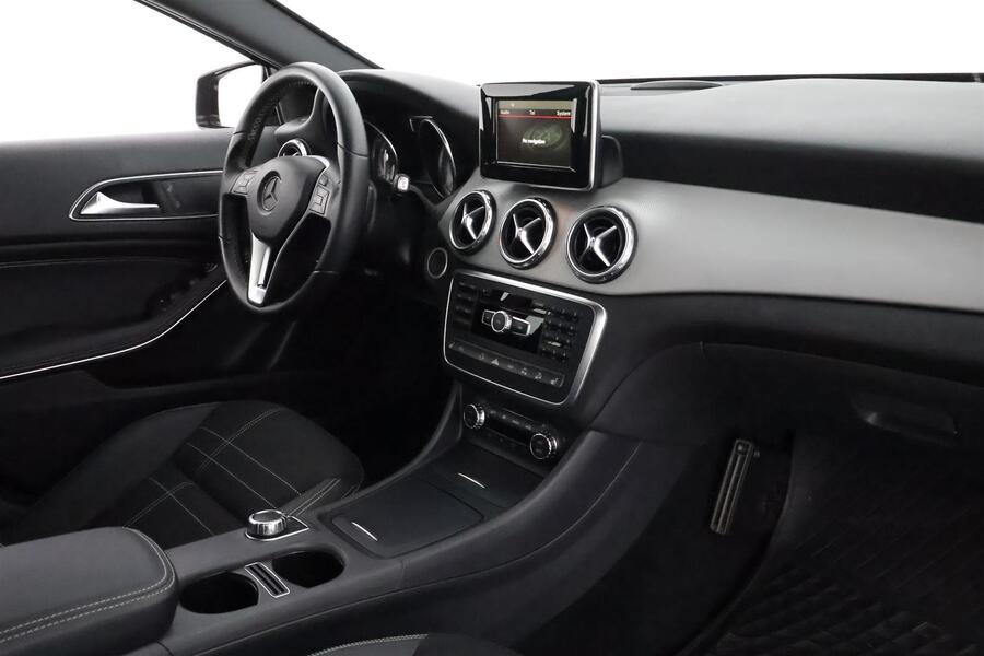 Mercedes-Benz GLA vaihtoauto