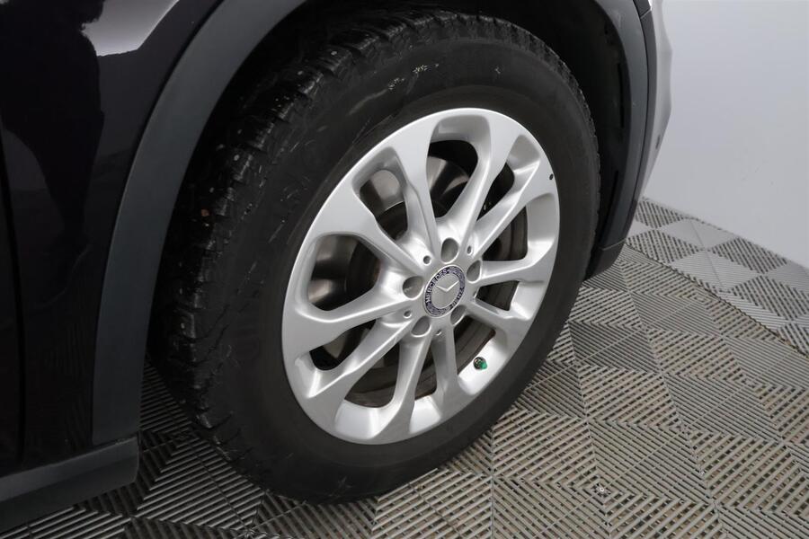 Mercedes-Benz GLA vaihtoauto