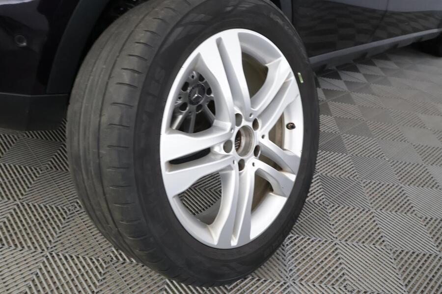 Mercedes-Benz GLA vaihtoauto