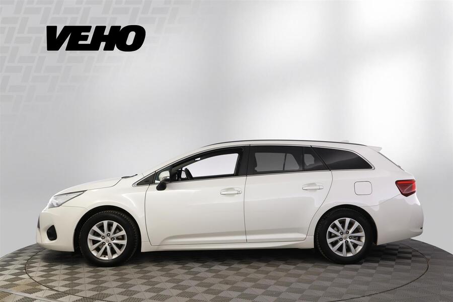 Toyota Avensis vaihtoauto