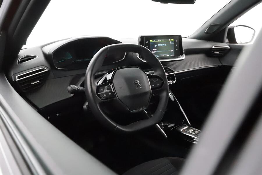 Peugeot e-2008 vaihtoauto