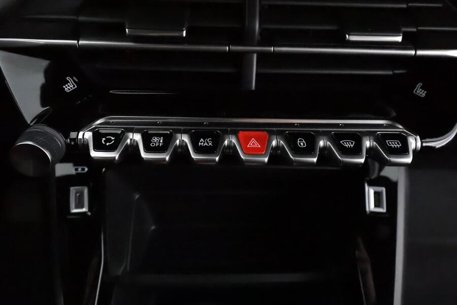 Peugeot e-2008 vaihtoauto