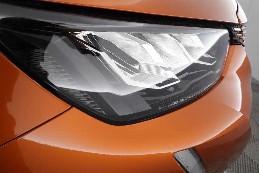 Peugeot e-2008 vaihtoauto