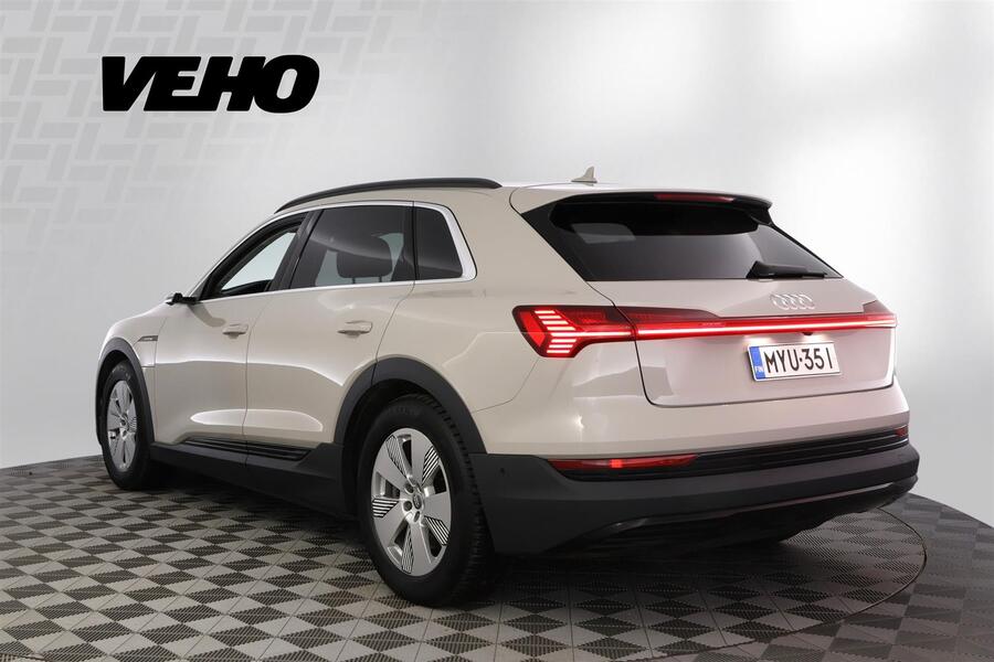 Audi e-tron vaihtoauto