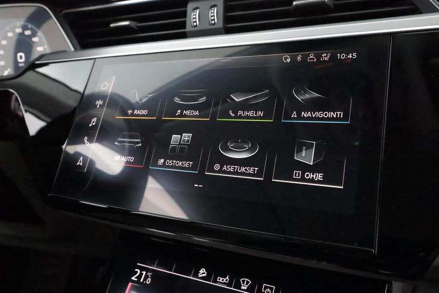 Audi e-tron vaihtoauto