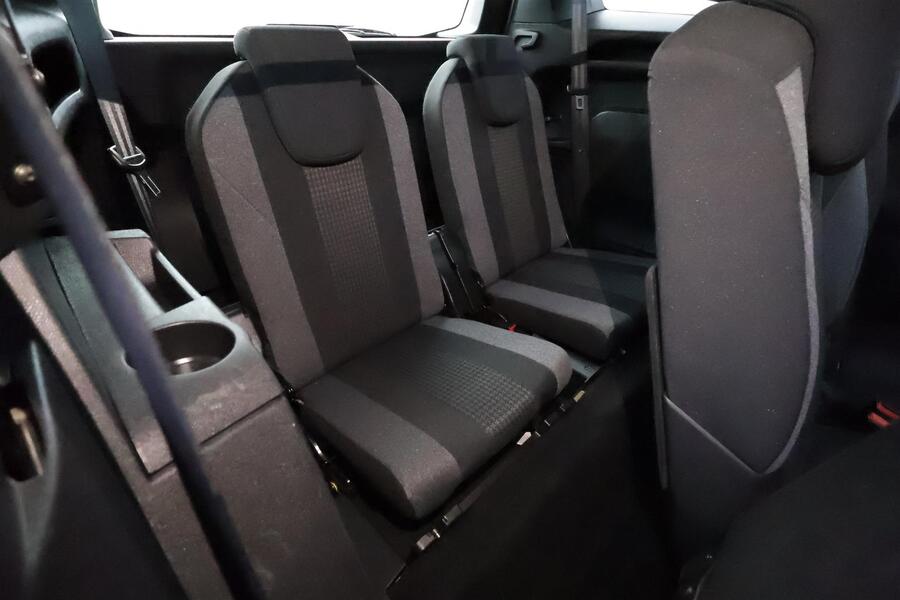 Peugeot 5008 vaihtoauto