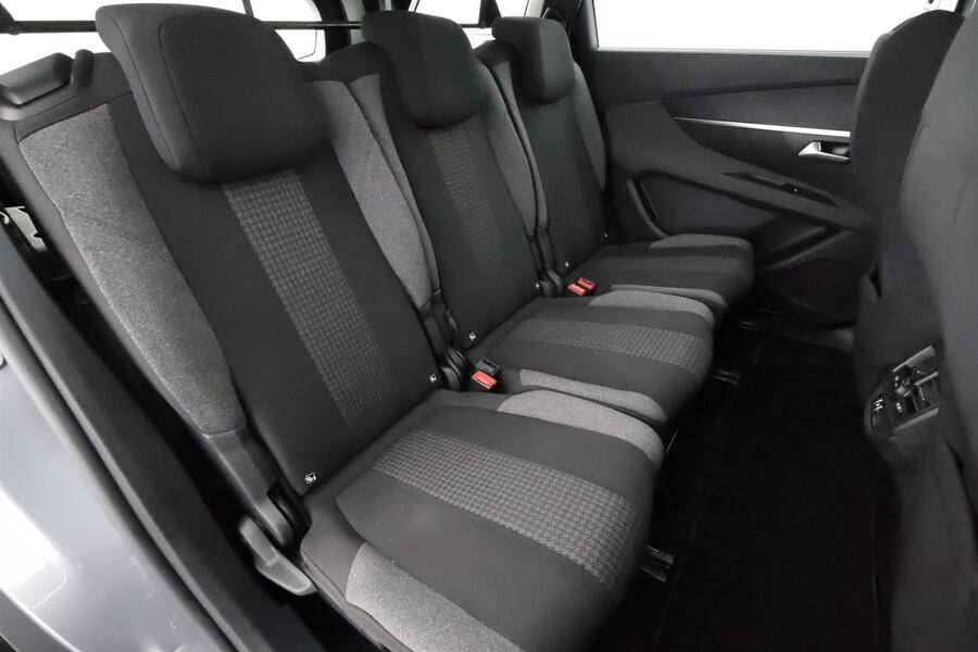 Peugeot 5008 vaihtoauto