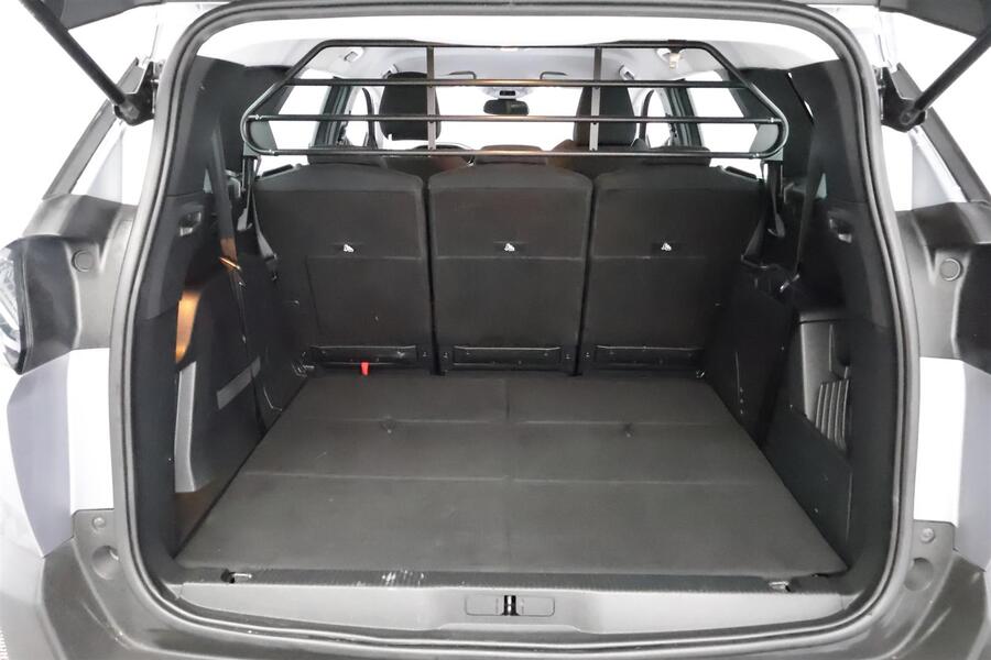 Peugeot 5008 vaihtoauto