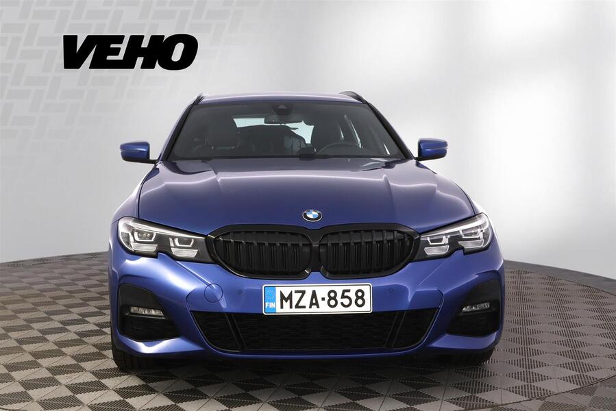 BMW 320 vaihtoauto