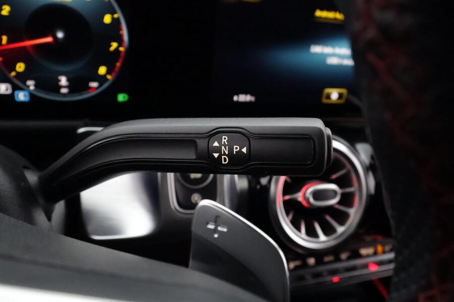 Mercedes-Benz GLB vaihtoauto