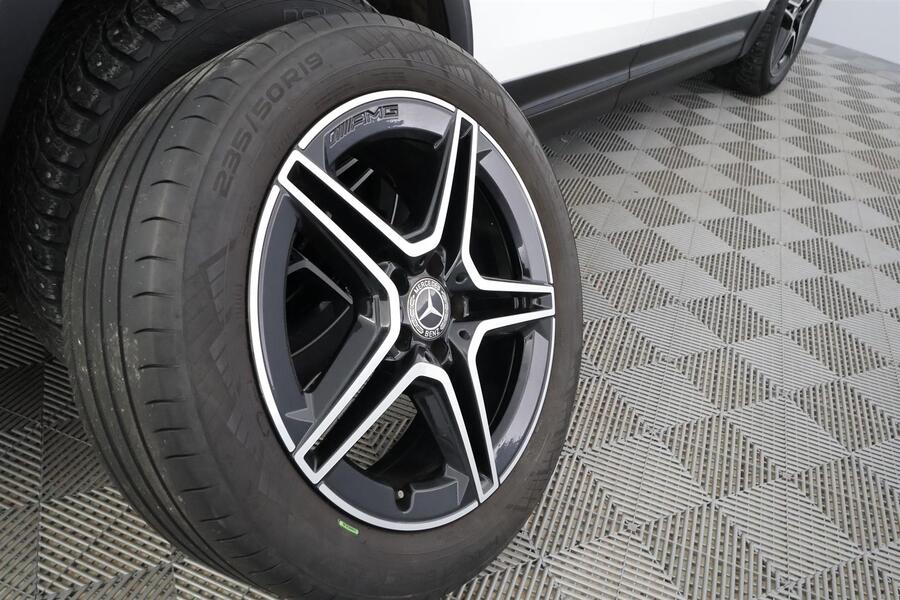 Mercedes-Benz GLB vaihtoauto