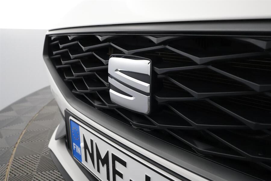 SEAT Leon Sportstourer vaihtoauto