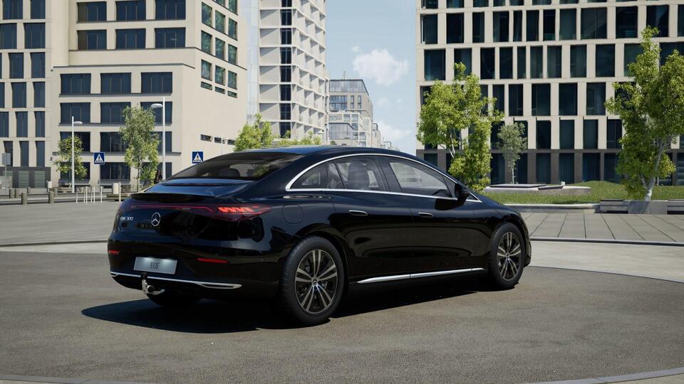 Mercedes-Benz EQE vaihtoauto