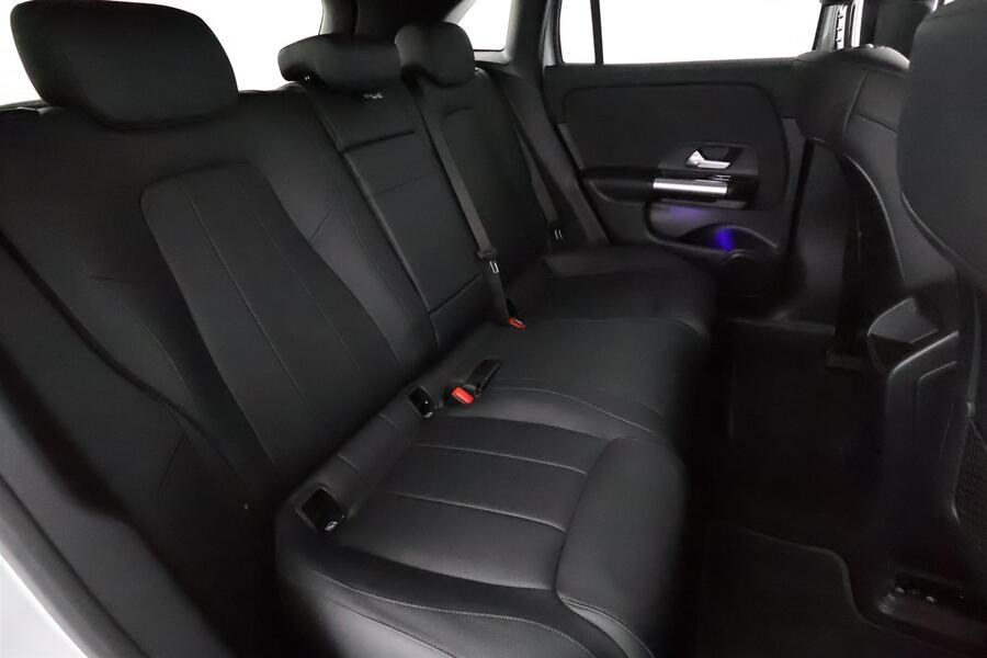 Mercedes-Benz EQA vaihtoauto