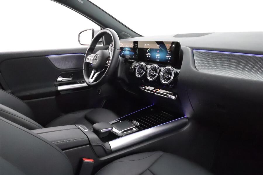 Mercedes-Benz EQA vaihtoauto