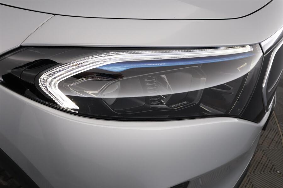 Mercedes-Benz EQA vaihtoauto