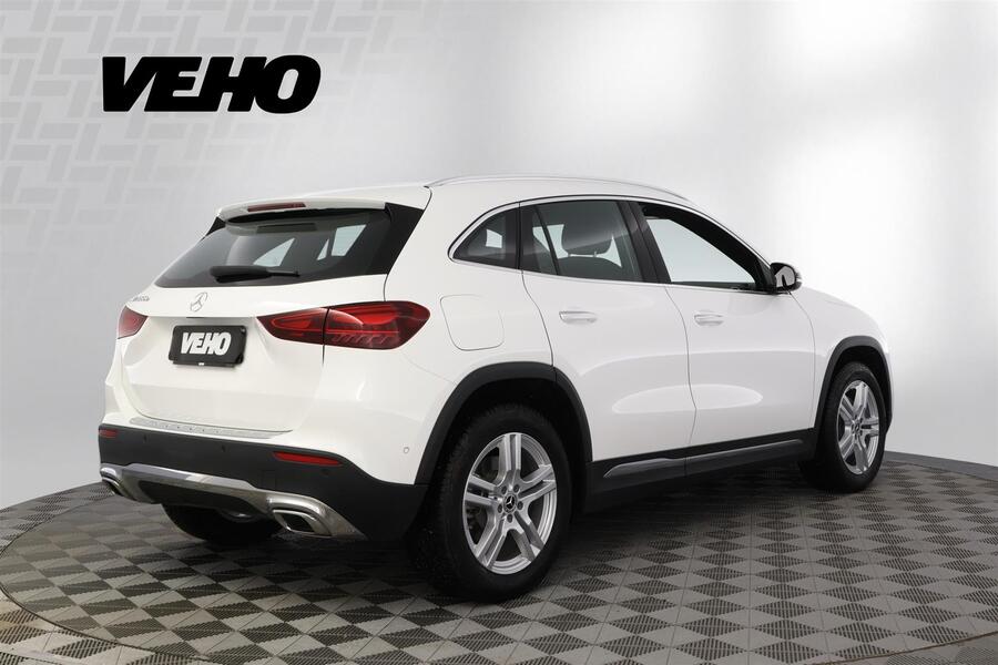 Mercedes-Benz GLA vaihtoauto