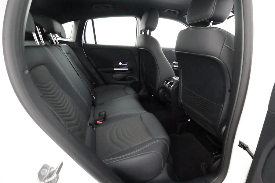 Mercedes-Benz GLA vaihtoauto