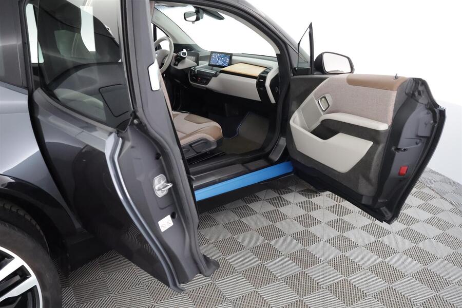 BMW i3 vaihtoauto