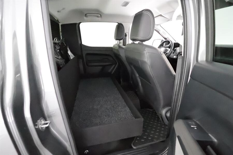 Volkswagen Amarok vaihtoauto