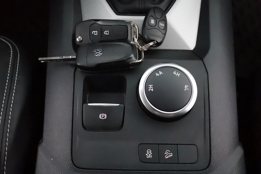 Volkswagen Amarok vaihtoauto