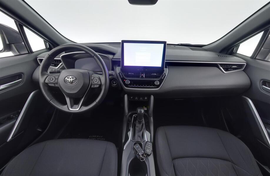 Toyota Corolla Cross vaihtoauto