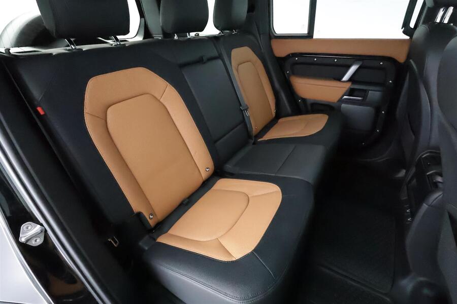 Land Rover Defender vaihtoauto