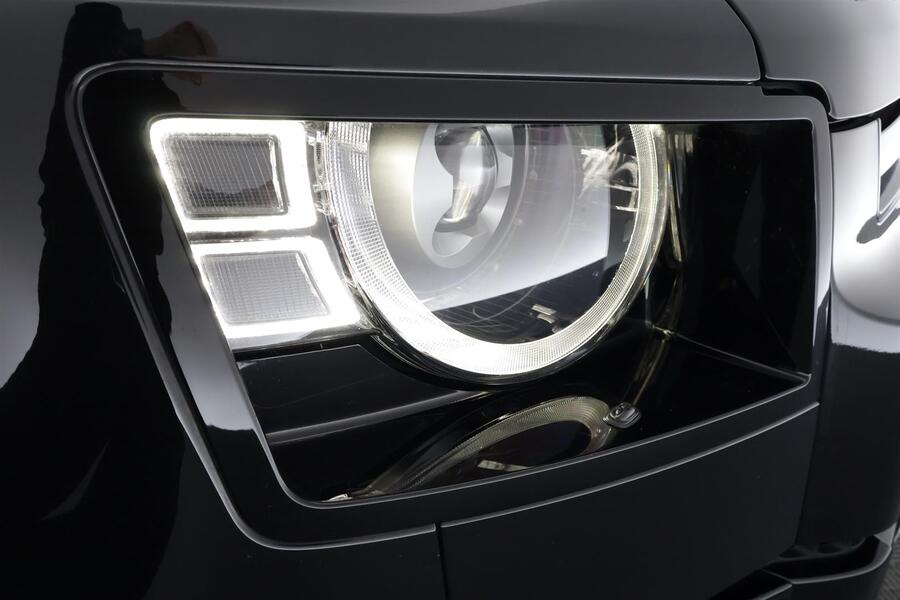 Land Rover Defender vaihtoauto