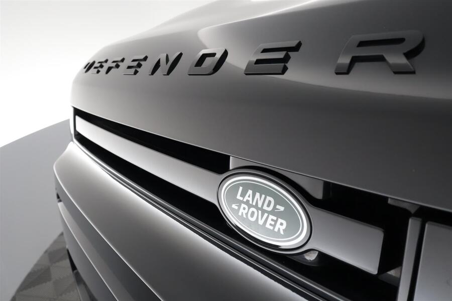 Land Rover Defender vaihtoauto