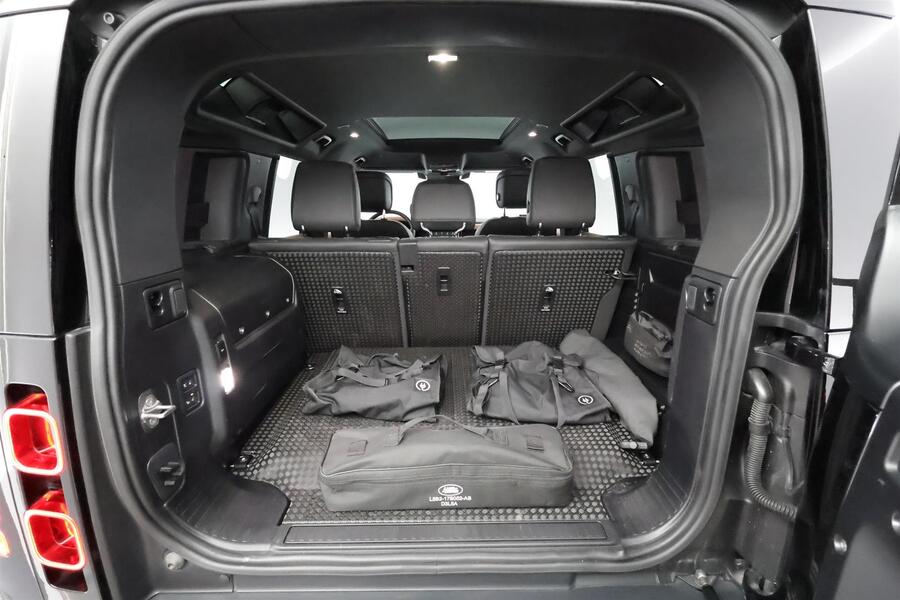 Land Rover Defender vaihtoauto